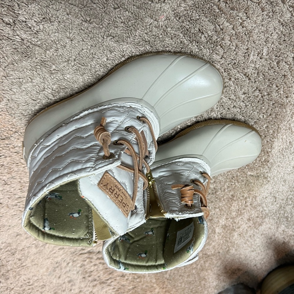 Sperry Rainboots - Picture 3 of 6